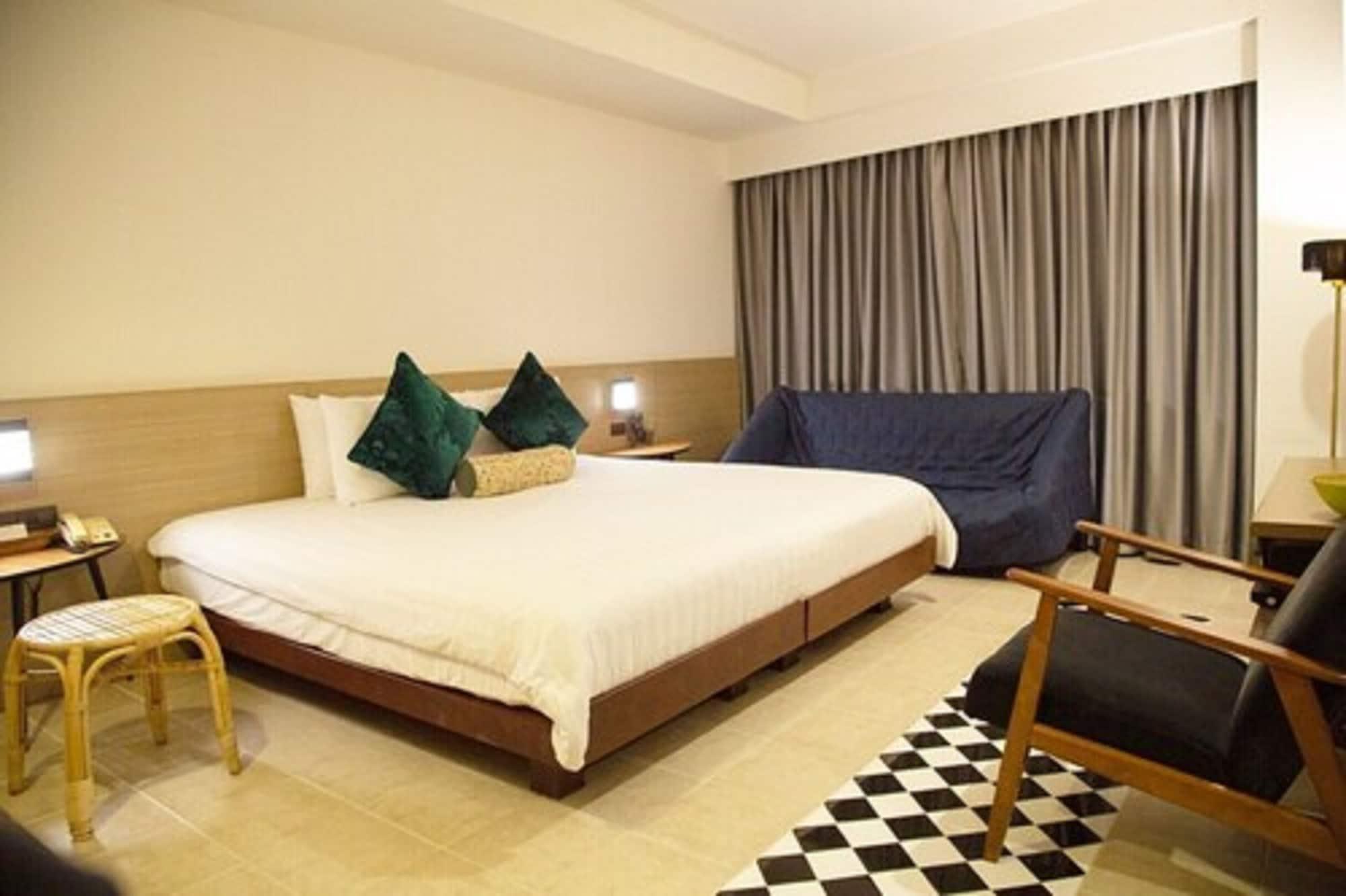 Baboona Beachfront Living Pattaya Eksteriør bilde