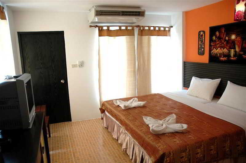 Baboona Beachfront Living Pattaya Eksteriør bilde