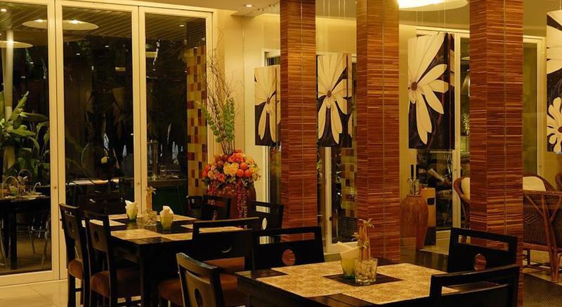 Baboona Beachfront Living Pattaya Eksteriør bilde